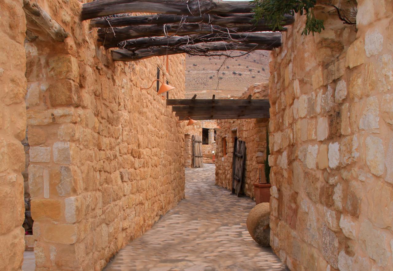 Hayat Zaman Hotel And Resort Petra Wadi Musa Buitenkant foto